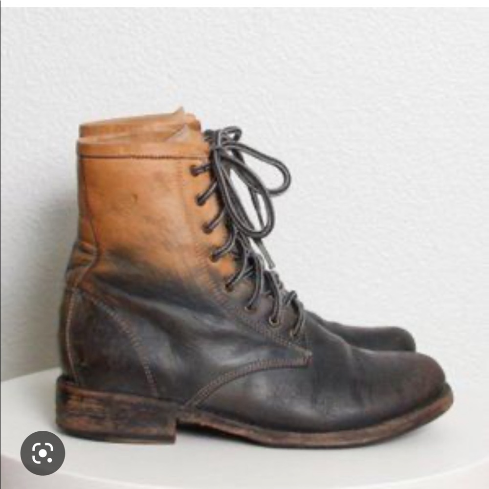 Iso Freebird charlie dip in size 7 or 8